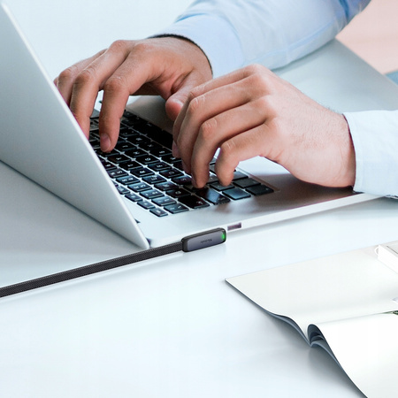 Cablu USB-C MCDODO, înclinat, încãrcare rapidã, USB TIP C, 3A, 65W, negru, 2 m