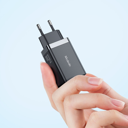Încãrcãtor de telefon Mcdodo, GaN 5 PRO, încãrcare rapidã, USB-C, USB-A, 65W, cablu inclus, negru