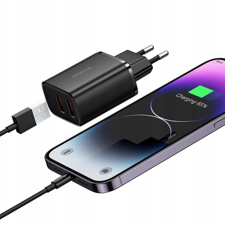 MCDODO Wandladegerät für Apple (2x USB, 12 W) + Kabel für iPhone Lightning (1 m)