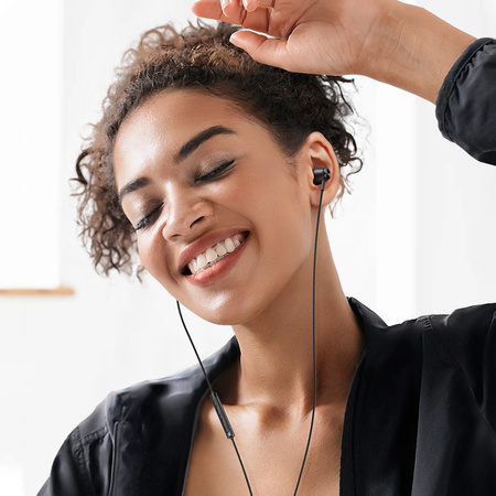 MCDODO WIRED HEADPHONES WITH MICROPHONE IN-EAR LIGHTNING FOR IPHONE 14 13