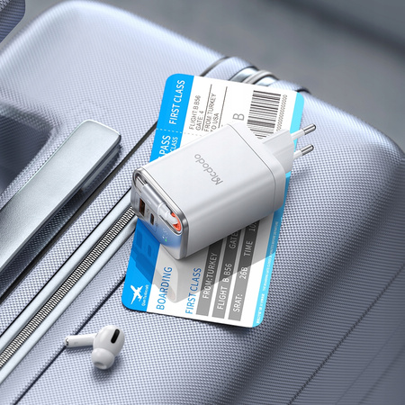 MCDODO SZYBKA ŁADOWARKA SIECIOWA ZASILACZ 2X USB-C USB-A PD GAN 67W BIAŁA