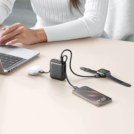 MCDODO POWERBANK 10000MAH Z WBUDOWANYMI KABLAMI 3 X USB-C LIGHTNING 22,5W