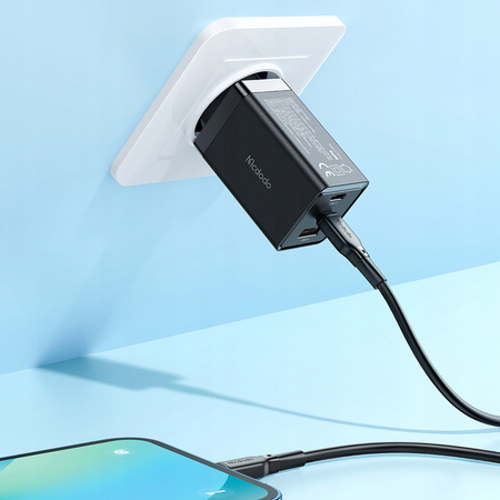 MCDODO SZYBKA ŁADOWARKA SIECIOWA ZASILACZ 3X USB-C PD USB GAN 67W KABEL 2M