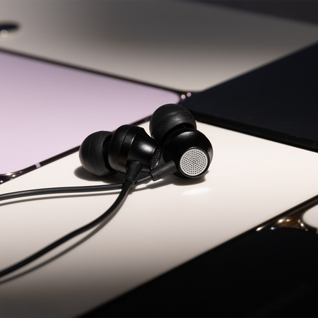 Forever słuchawki przewodowe EP-02 dokanałowe  USB-C czarne