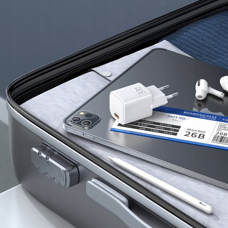 Ładowarka do telefonu Mcdodo nano GaN, USB-C PD QC - 33W Biała