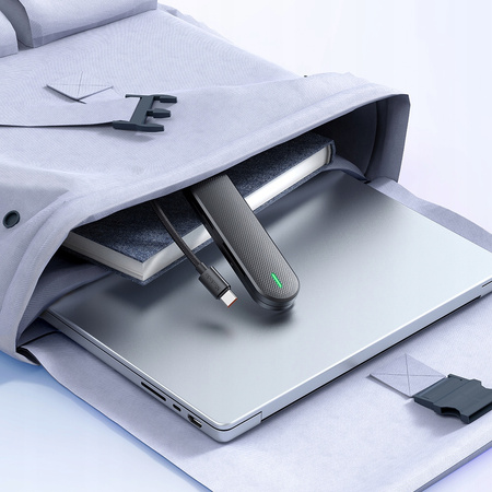 MCDODO USB-C Hub-Adapter-Splitter 3x USB SD/TF