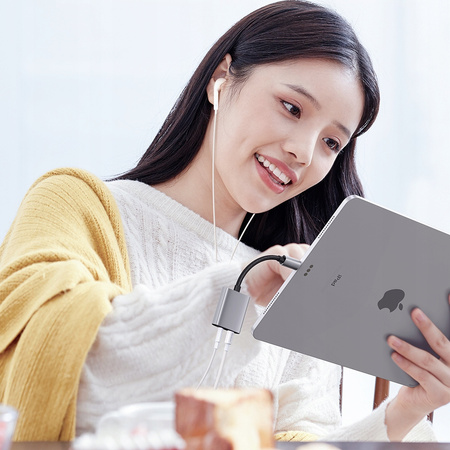 MCDODO Lightning Mini-Klinkenadapter 3,5-mm-Kabel für iPhone 13 und 14